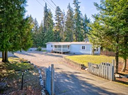 7079 Blackjack Dr Lantzville, BC V0R 2H0