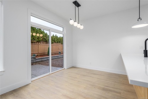 A-1044 Lazo Rd, Comox, BC - Indoor