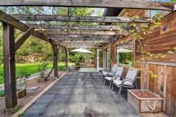 1208 North Rd Gabriola Island, BC V0R 1X3