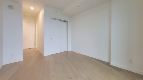 808-2000 Hannington Rd, Langford, BC - Indoor Photo Showing Other Room