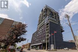 311 - 203 CATHERINE STREET  Ottawa, ON K2P 1J5