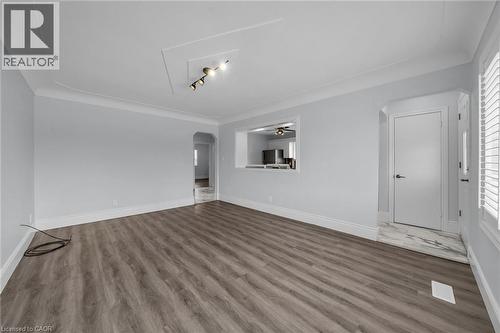8 Shynal Avenue, Hamilton, ON - Indoor Photo Showing Other Room