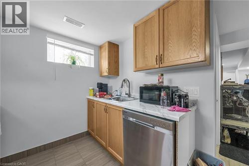 8 Shynal Avenue, Hamilton, ON - Indoor Photo Showing Kitchen