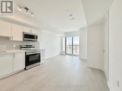 617 - 556 MARLEE AVENUE Toronto, ON M6B 0B1