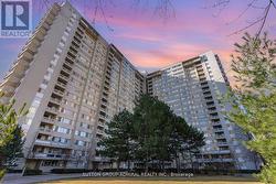 1611 - 3590 KANEFF CRESCENT Mississauga, ON L5A 3X3