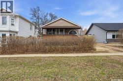 231 5th AVENUE W Gravelbourg, SK S0H 1X0