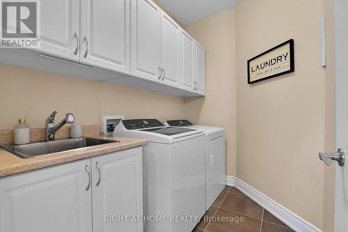 131 Issam Private, Ottawa, ON - Indoor Photo Showing Laundry Room