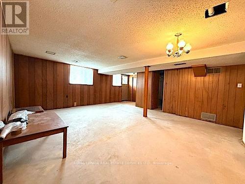 31 Daphne Crescent, Barrie, ON - Indoor