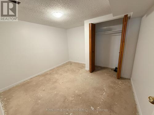 31 Daphne Crescent, Barrie, ON - Indoor Photo Showing Other Room