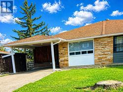 31 DAPHNE CRESCENT Barrie, ON L4M 2Y7