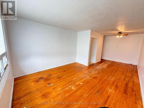 31 Daphne Crescent, Barrie, ON - Indoor Photo Showing Other Room