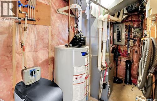 4839 Mazinke Crescent, Regina, SK - Indoor Photo Showing Basement