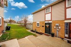 9 SAN VITO WAY Toronto (Glenfield-Jane Heights), ON M3L 2G7
