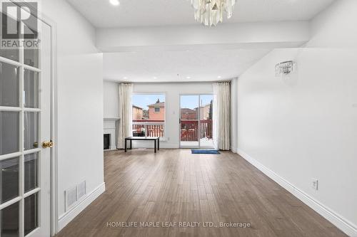 735 Constellation Drive, Mississauga, ON - Indoor