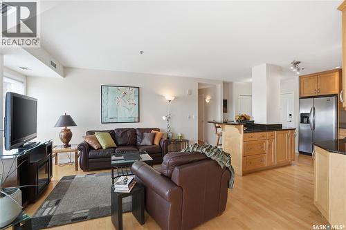 701 902 Spadina Crescent E, Saskatoon, SK - Indoor
