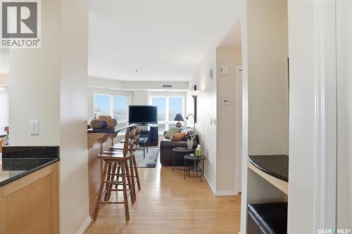 701 902 Spadina Crescent E, Saskatoon, SK - Indoor