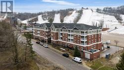 408 - 40 HORSESHOE BOULEVARD Oro-Medonte, ON L4M 4Y8