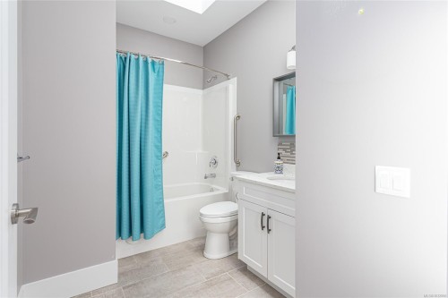 122 Village Way, Duncan, BC 