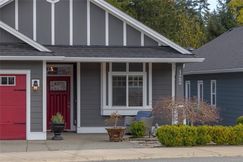 122 Village Way, Duncan, BC 