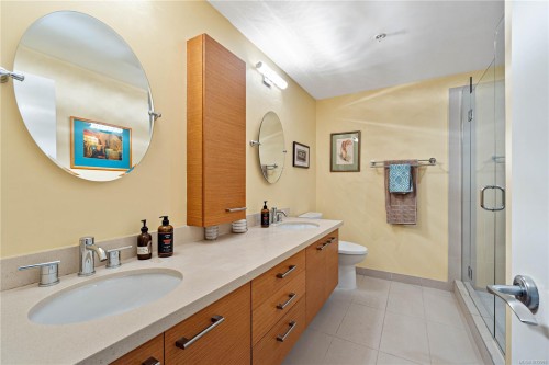 C02-38 Front St, Nanaimo, BC - Indoor Photo Showing Bathroom