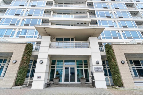 C02-38 Front St, Nanaimo, BC - Outdoor With Facade