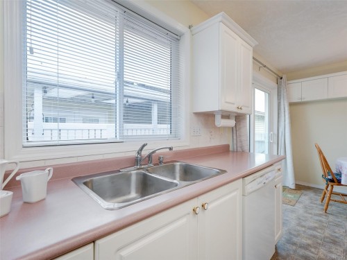13 Eagle Lane, View Royal, BC 