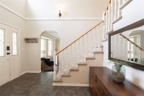 1108 Viewtop Rd, Duncan, BC 
