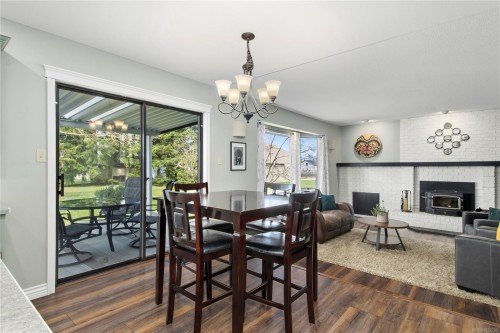 2054 Evergreen Rd, Campbell River, BC 