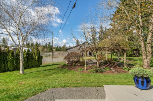 2054 Evergreen Rd, Campbell River, BC 