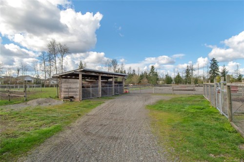 2054 Evergreen Rd, Campbell River, BC 
