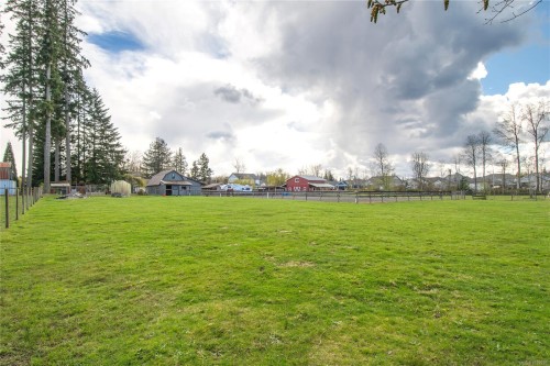 2054 Evergreen Rd, Campbell River, BC 