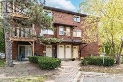 7 - 21 EVERGREEN COURT Barrie, ON L4N 6W8