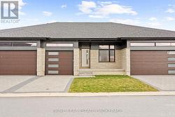 9 - 94 COASTAL CRESCENT Lambton Shores (Grand Bend), ON N0M 1T0