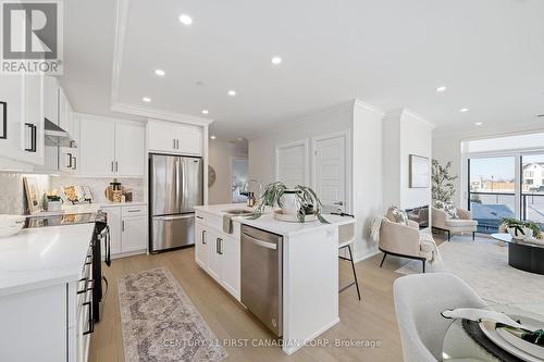 203 - 1560 Upper West Avenue, London South (South B), ON - Indoor Photo Showing Kitchen With Upgraded Kitchen