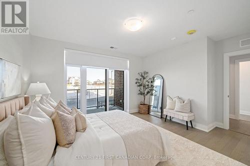 203 - 1560 Upper West Avenue, London South (South B), ON - Indoor Photo Showing Bedroom