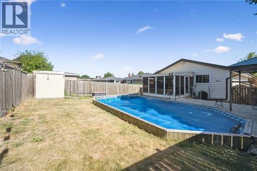 263 The Country Way, Kitchener, ON - Outdoor With Backyard