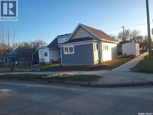 538 9Th Avenue Nw, Moose Jaw, SK - Outdoor