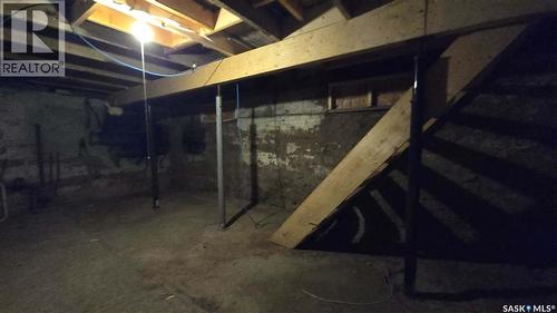 538 9Th Avenue Nw, Moose Jaw, SK - Indoor Photo Showing Basement
