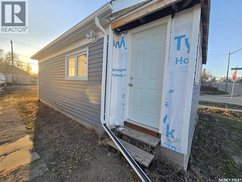 538 9Th Avenue Nw, Moose Jaw, SK - Outdoor
