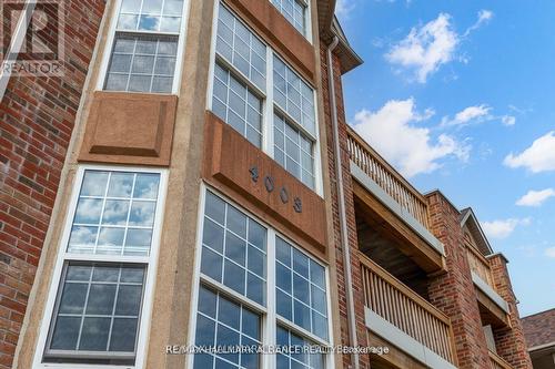 312 - 4003 Kilmer Drive, Burlington, ON - Outdoor With Balcony
