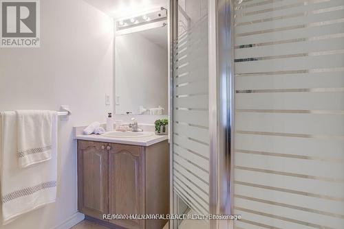 312 - 4003 Kilmer Drive, Burlington, ON - Indoor Photo Showing Bathroom