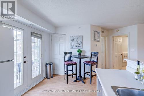 312 - 4003 Kilmer Drive, Burlington, ON - Indoor Photo Showing Other Room