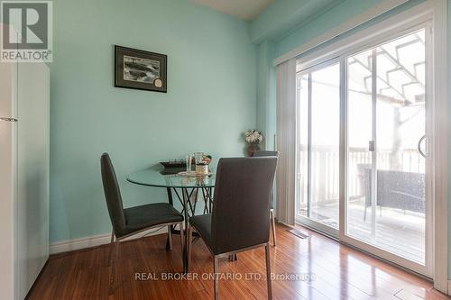 66 Springvalley Crescent, Hamilton, ON - Indoor Photo Showing Dining Room