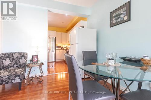 66 Springvalley Crescent, Hamilton, ON - Indoor Photo Showing Dining Room