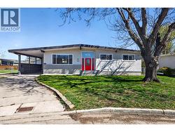 1437 Aspen Court Kelowna, BC V1Y 3R3