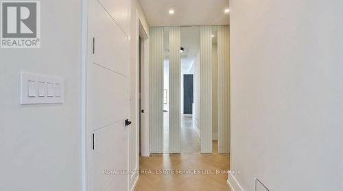 100 Appleby Place, Burlington, ON - Indoor Photo Showing Other Room