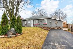 556 JOHNSON STREET Midland, ON L4R 2Z2