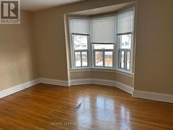 176 WESTMOUNT AVENUE E Toronto, ON M6E 3M8