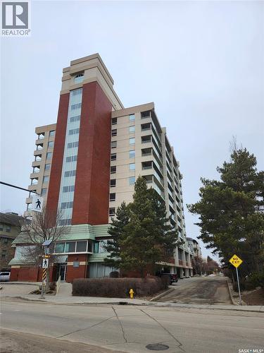 604 2221 ADELAIDE STREET  Saskatoon, SK S7J 5L9