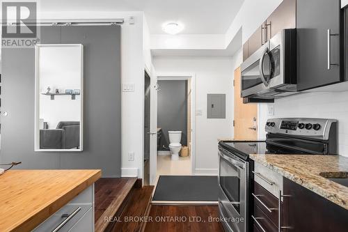 102 - 360 Cumberland Street, Ottawa, ON - Indoor Photo Showing Kitchen